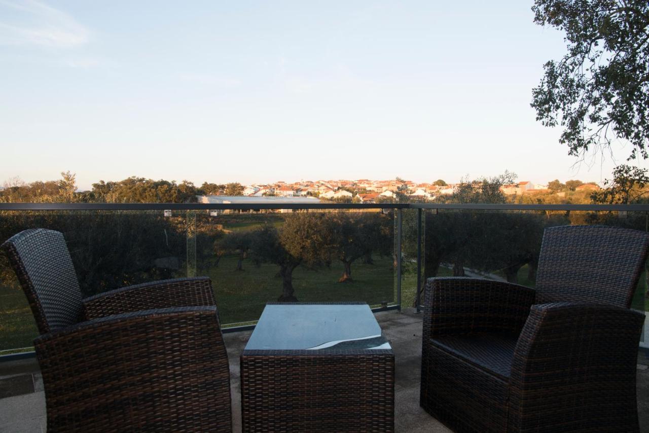 Casas Do Regato Guest House คาสเตโลแบรนโค ภายนอก รูปภาพ