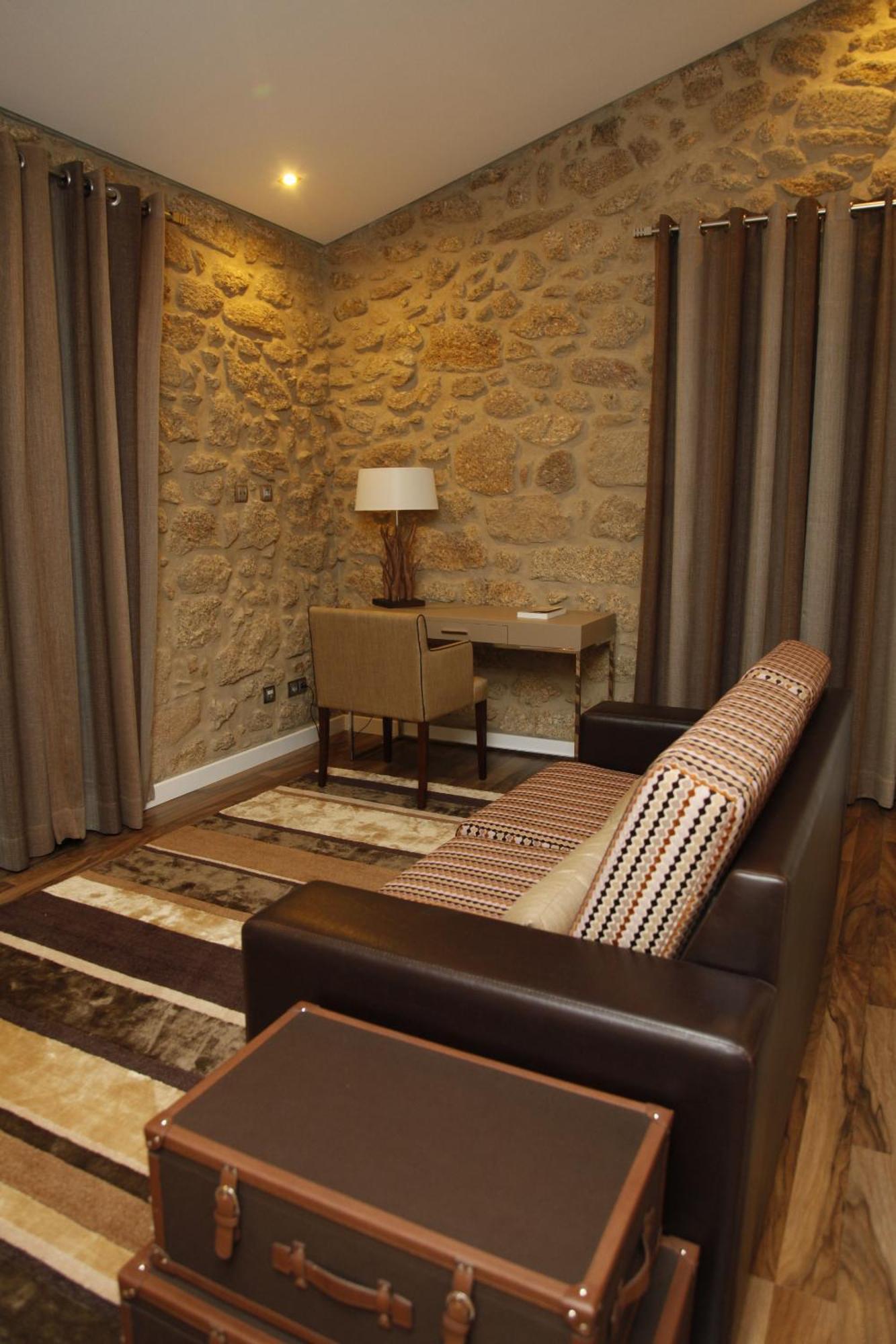 Casas Do Regato Guest House คาสเตโลแบรนโค ภายนอก รูปภาพ
